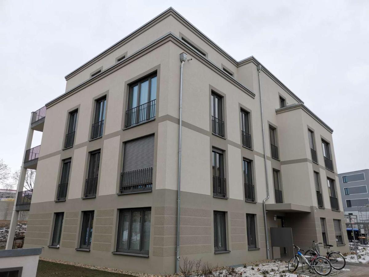 Gemuetliches Privatzimmer In Geraeumiger Gemeinschaftswohnung Drezda Kültér fotó